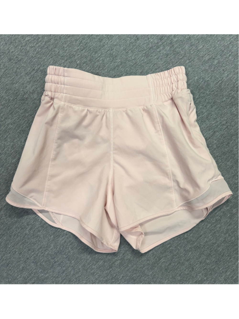 Lululemon Hotty Hot High-Rise Lined Shorts 4” Size 4 Flush Pink LW7AYXT